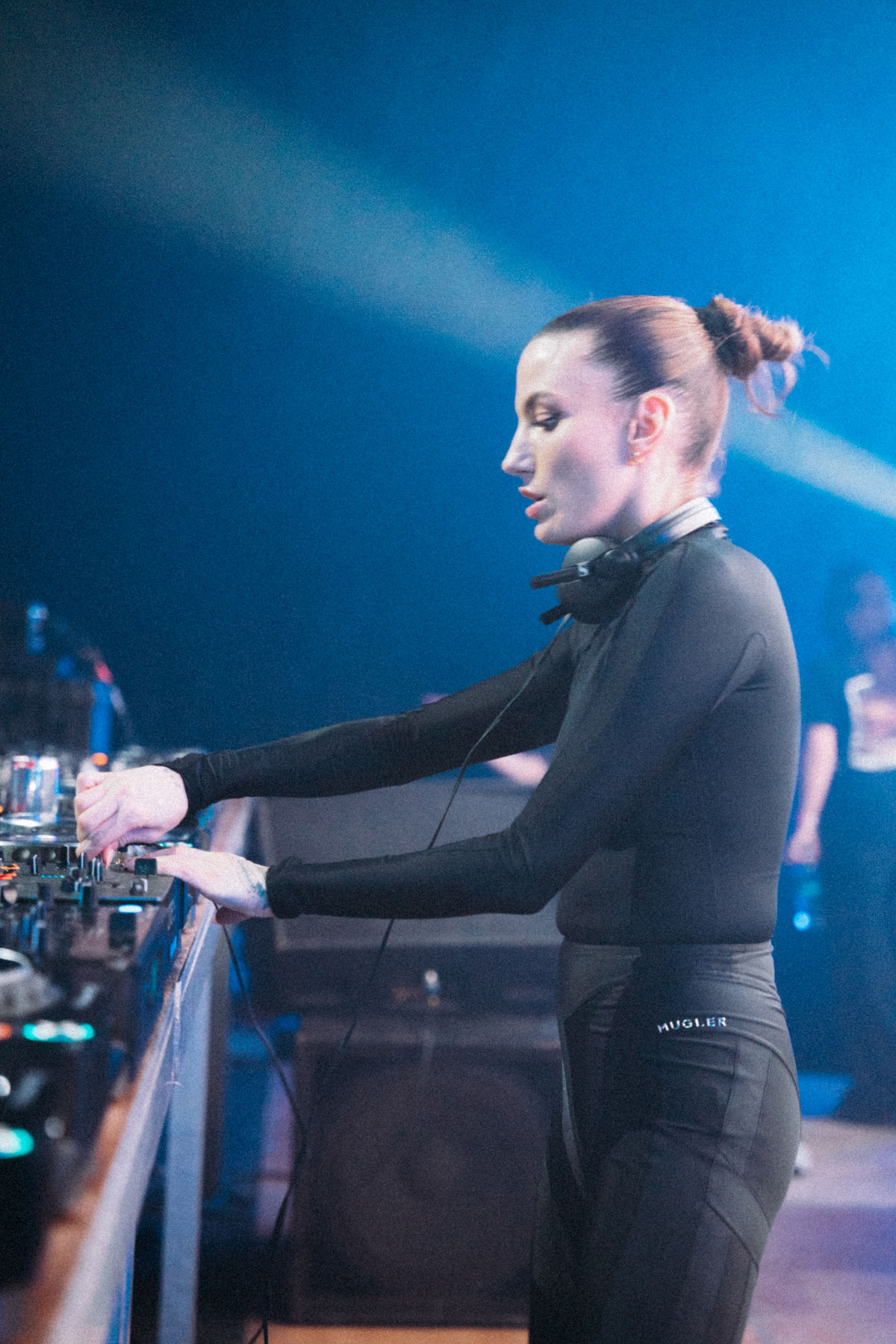 Loading... just a sec